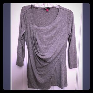Vince Camuto gray tunic shirt